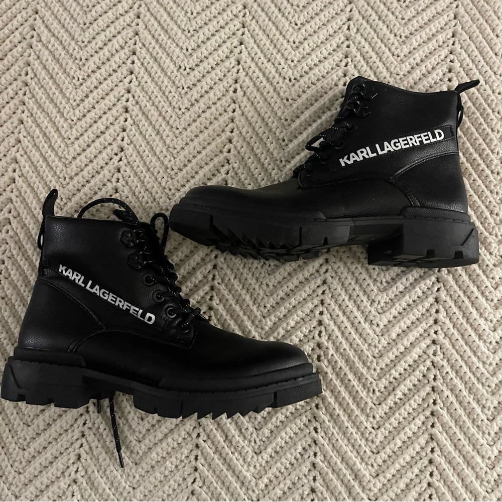 Karl Lagerfeld Paris Men’s logo leather combat boots